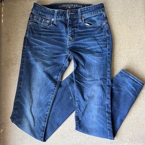 American Eagle 30x32 dark blue jeans.